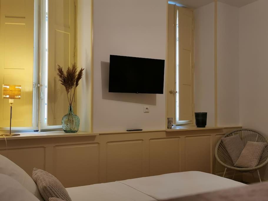 Le Studio 5 Carcassonne Dış mekan fotoğraf